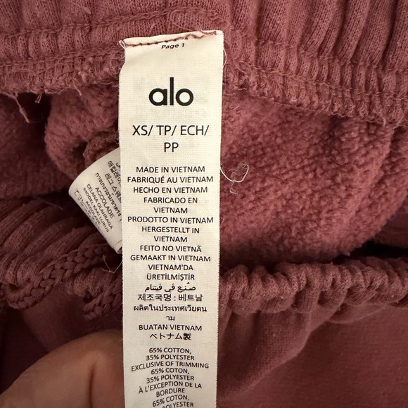 Alo Pink Hoodie and Sweatpants Set dusty pink - Picture 3 of 3